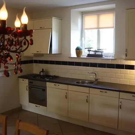 Erfgoedlogies D'ouffenhoff Holiday home *