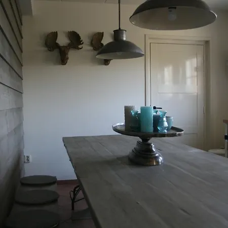 Holiday home Erfgoedlogies D'ouffenhoff Baarlo (Limburg)