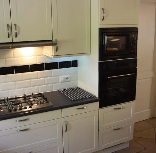 Erfgoedlogies D'ouffenhoff Baarlo (Limburg)