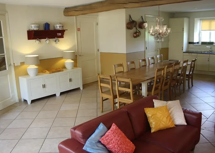 Holiday home Erfgoedlogies D'ouffenhoff Baarlo (Limburg)
