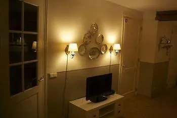 Erfgoedlogies D'ouffenhoff * Baarlo (Limburg)