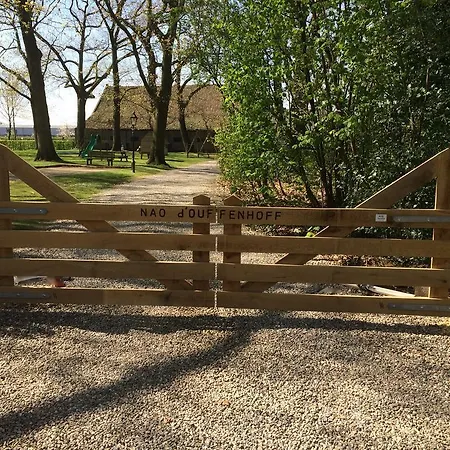 בית נופש Erfgoedlogies D'ouffenhoff